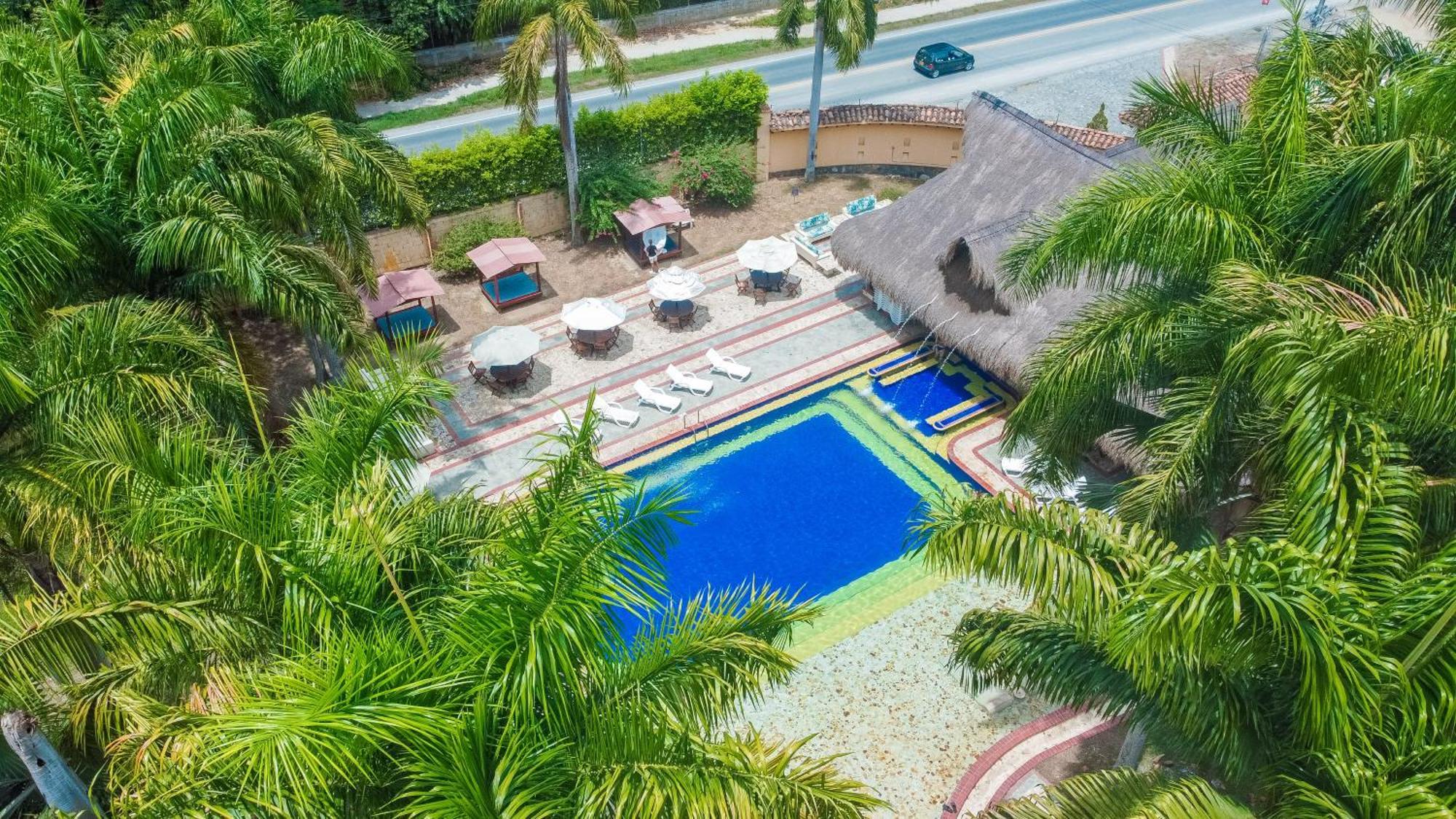 Hotel Porton Del Sol Santa Fe de Antioquia Buitenkant foto